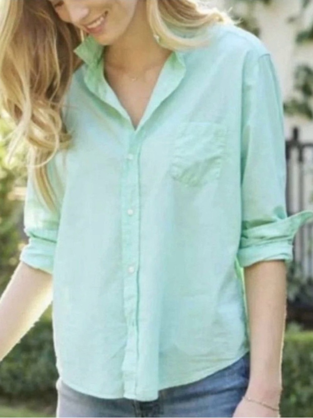 Frank & Eileen The Eileen Light Blue Cotton Relaxed Sheer Button Down Shirt S